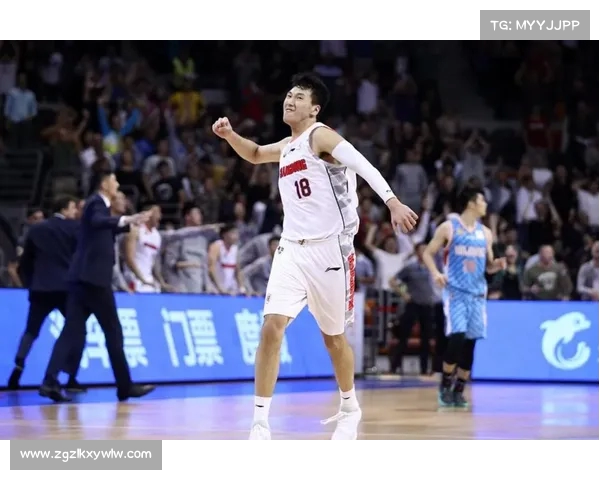 CBA球队续约动态分析:未来赛季的球员变动与新合同趋势解析 CBA球队续约动态分析:未来赛季的球员变动与新合同趋势解析